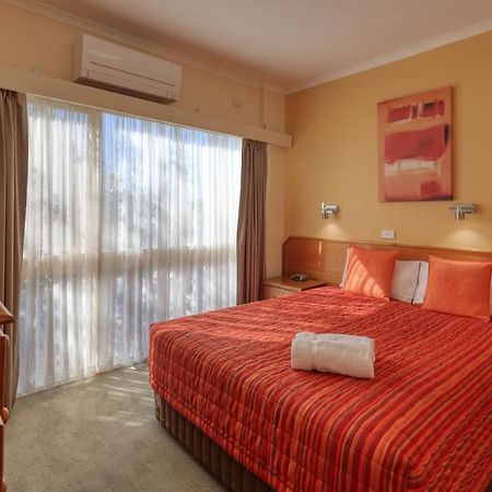 Quality Inn สวอนฮิลล์ ภายนอก รูปภาพ