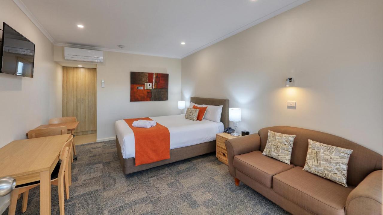 Quality Inn สวอนฮิลล์ ภายนอก รูปภาพ